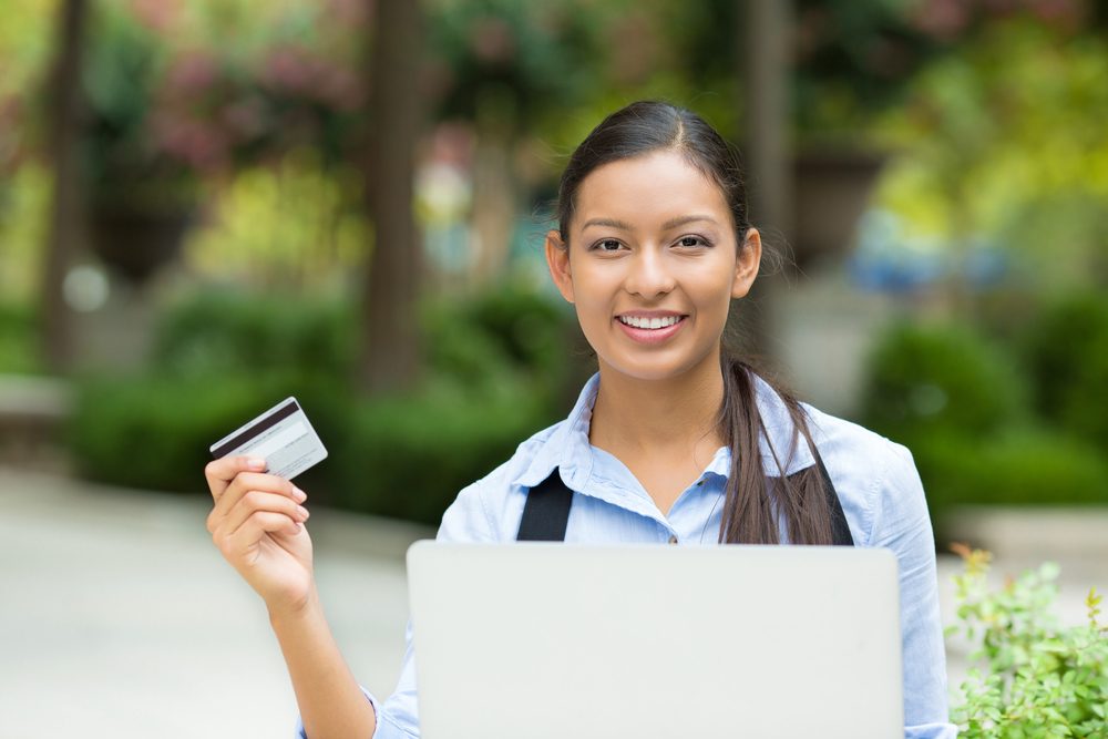 Unlocking Success: How Online Merge Offline Strategies Enhance Customer Experience